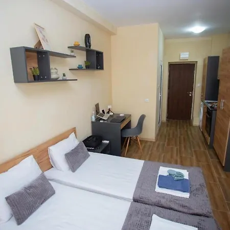 Smart - Work, Relax & Park With Ease Apartment *